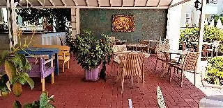 Summer Rose Otel