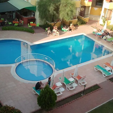 Otel Summer Rose
