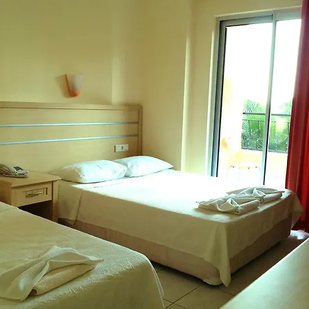 Summer Rose Otel