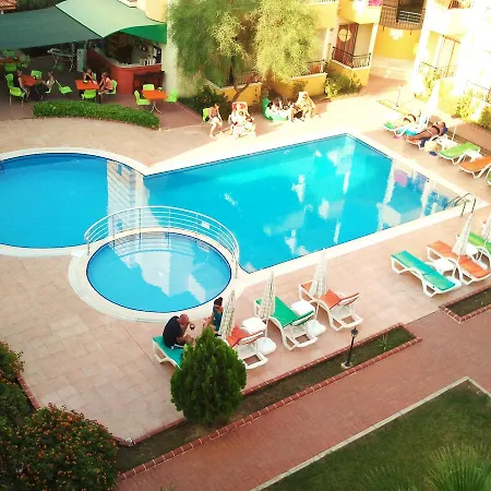 Otel Summer Rose